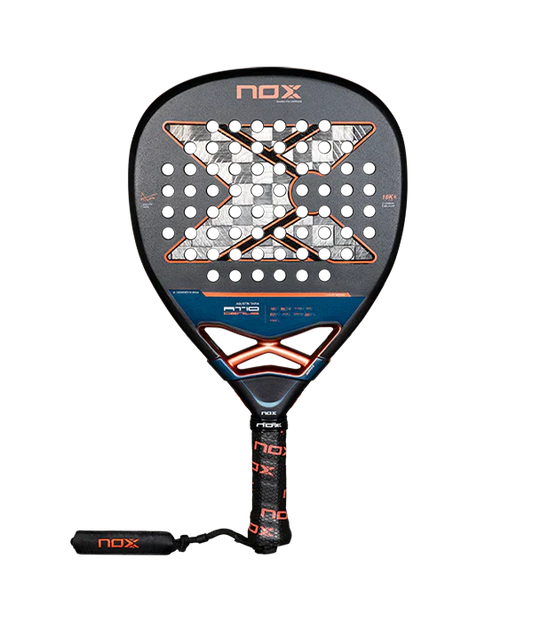 Pala NOX AT10 Genius Attack 18K 2025 Agustín Tapia